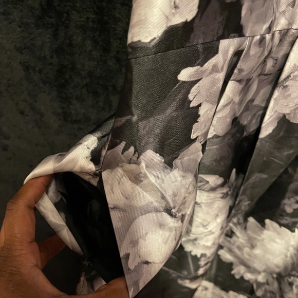 Black and white cocktail dress - Picture 3 of 8